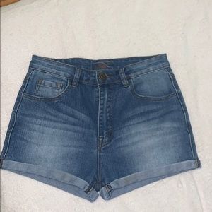 Chi Qle denim shorts